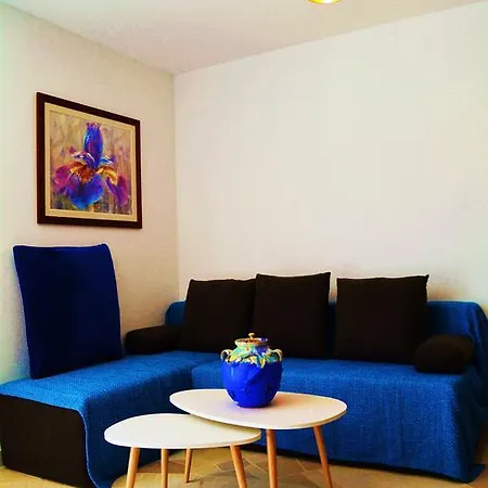 Ambrosia House *