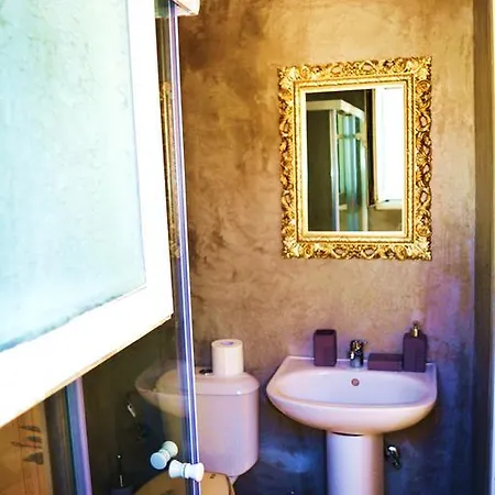 Ambrosia House Tatil Evi